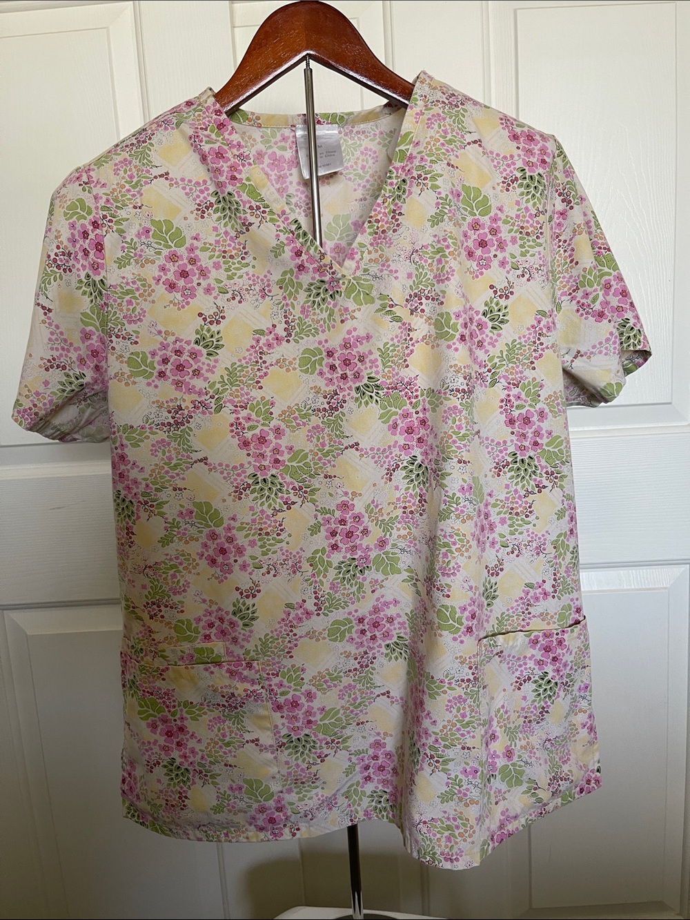Floral V-Neck Scrub Top in Pink and Green